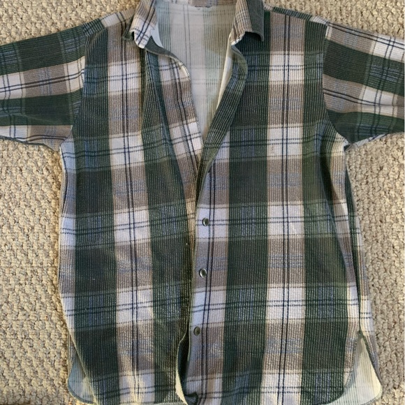 Green Plaid Top - Picture 2 of 3